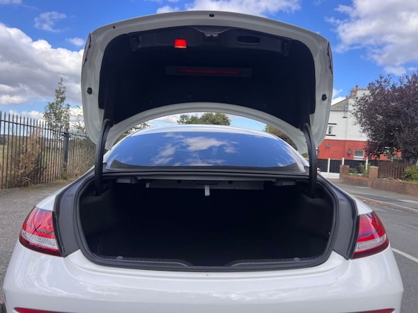 Used Mercedes-Benz C-Class 2019 for sale - 76029648: Photo 14