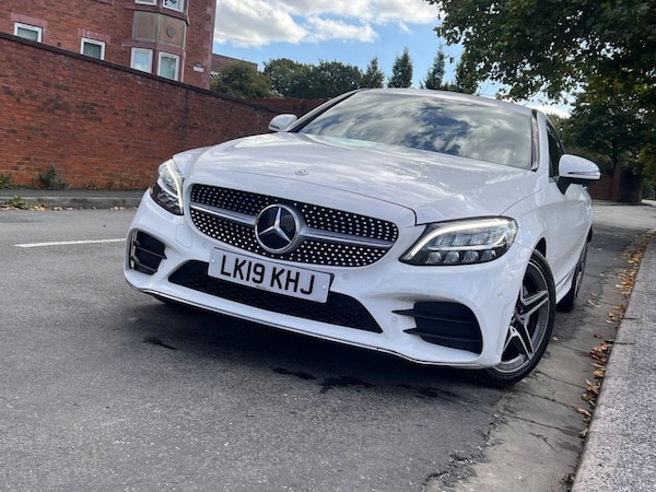 Used Mercedes-Benz C-Class 2019 for sale - 76029648: Photo 3