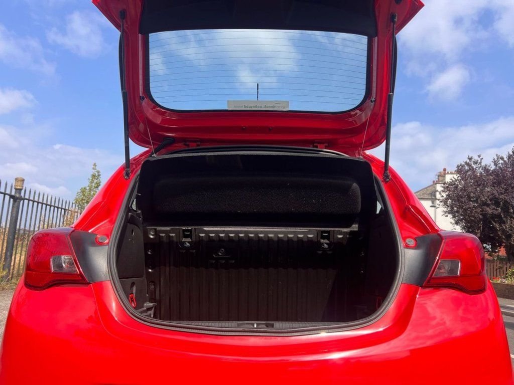 Used Vauxhall Corsa 2016 for sale - 76724796: Photo 13