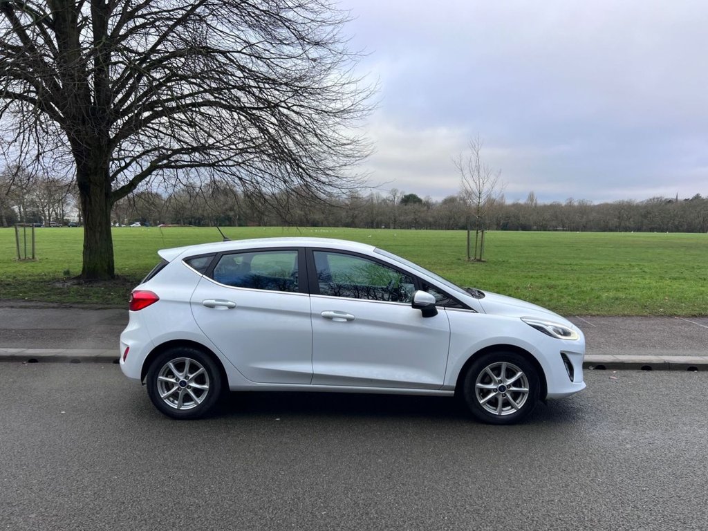 Used Ford Fiesta 2018 for sale - 77384225: Photo 5