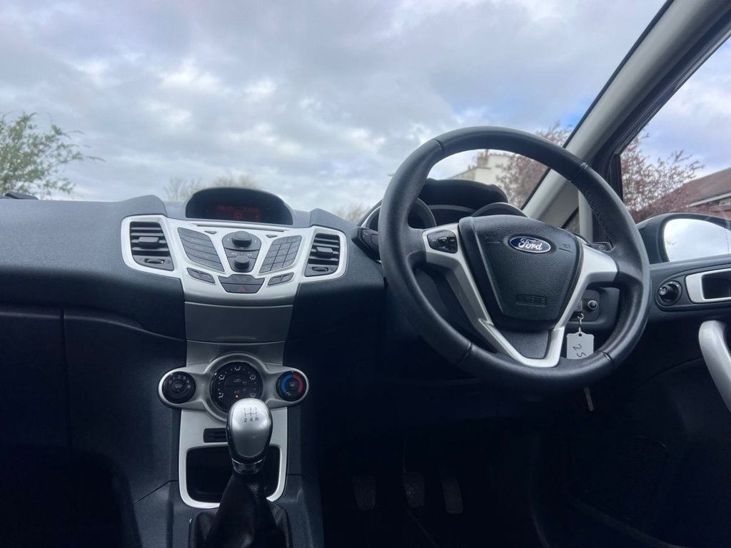 Used Ford Fiesta 2011 for sale - 78082248: Photo 18