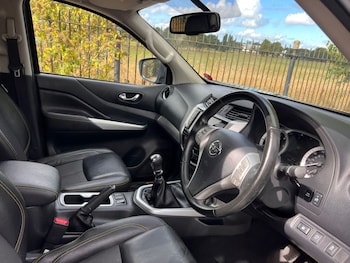 Used Nissan Navara 2020 for sale - 75739171: Photo