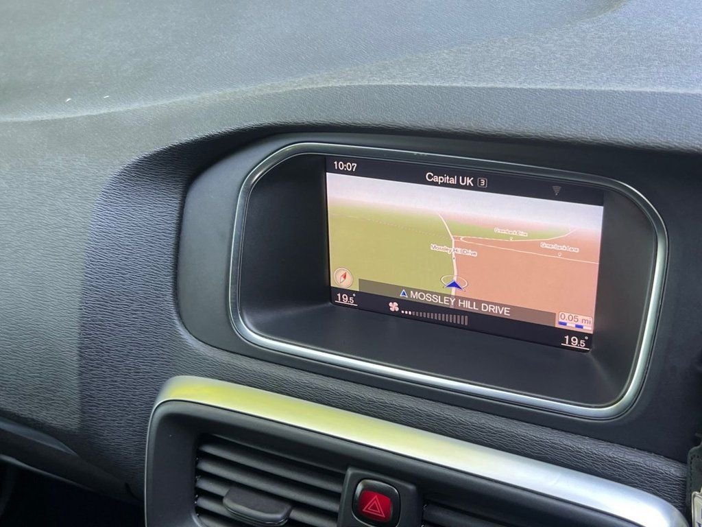 Used Volvo V40 2017 for sale - 78153502: Photo 15