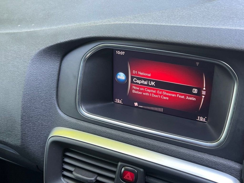 Used Volvo V40 2017 for sale - 78153502: Photo 16