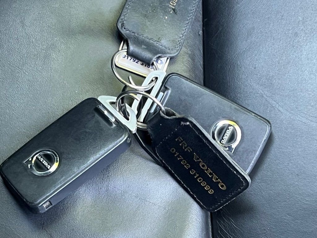 Used Volvo V40 2017 for sale - 78153502: Photo 21