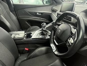 Used Peugeot 5008 2018 for sale - 78315104: Photo