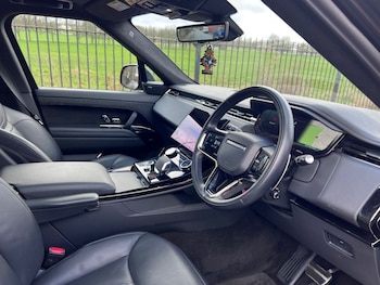 Used Land Rover Range Rover Sport 2023 for sale - 78068425: Photo