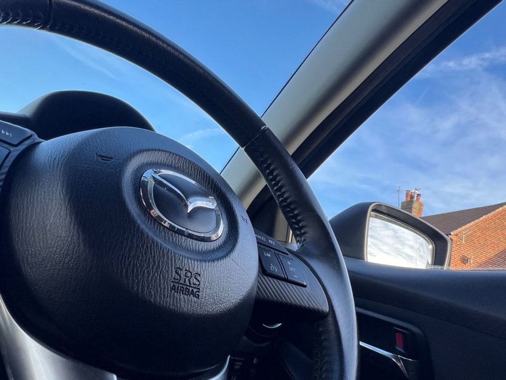 Used Mazda Mazda2 2016 for sale - 76867420: Photo 25