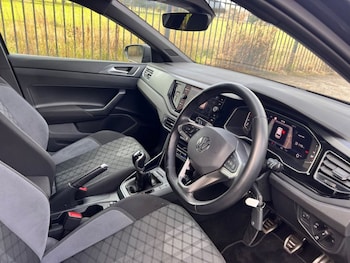 Used Volkswagen Polo 2023 for sale - 76210887: Photo 2