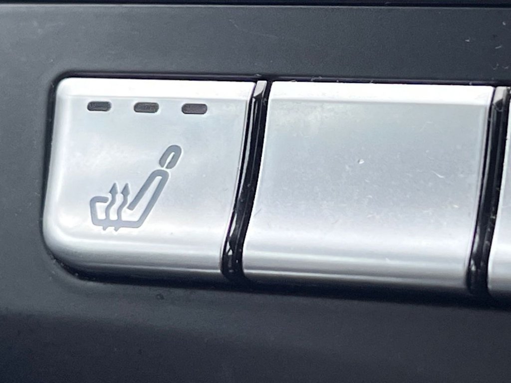 Used Mercedes-Benz E Class 2015 for sale - 77806146: Photo 21