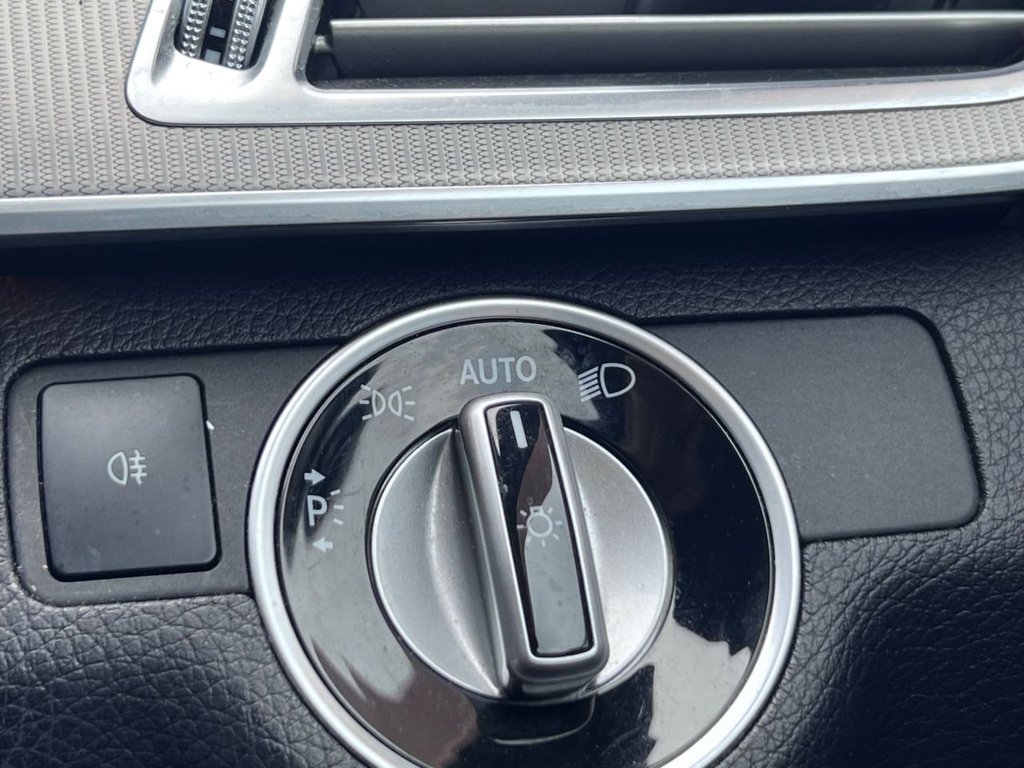 Used Mercedes-Benz E Class 2015 for sale - 77806146: Photo 26