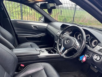 Used Mercedes-Benz E Class 2015 for sale - 77806146: Photo