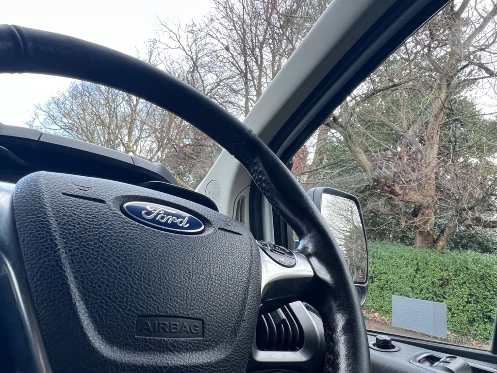 Used Ford Transit Custom 2018 for sale - 77241585: Photo 24