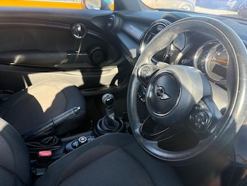 Used MINI Convertible 2017 for sale - 77748056: Photo