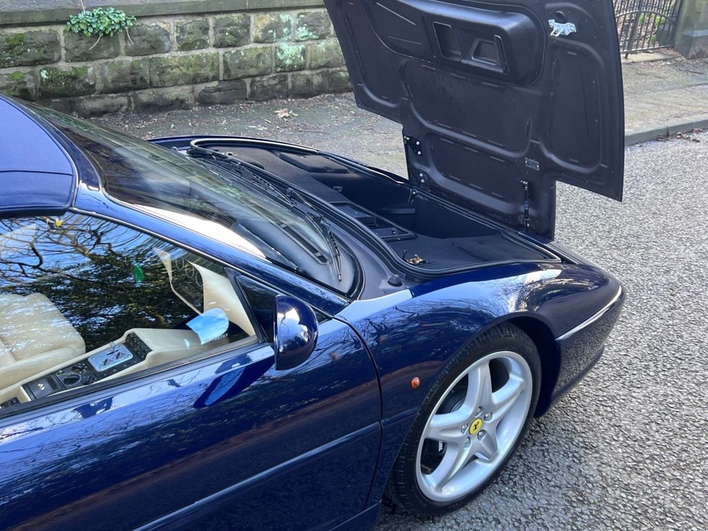 Used Ferrari F355 2004 for sale - 77890933: Photo 19