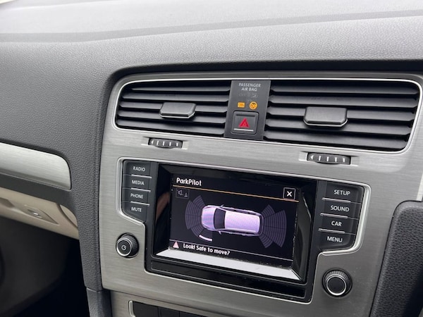 Used Volkswagen Golf 2014 for sale - 75986489: Photo 18