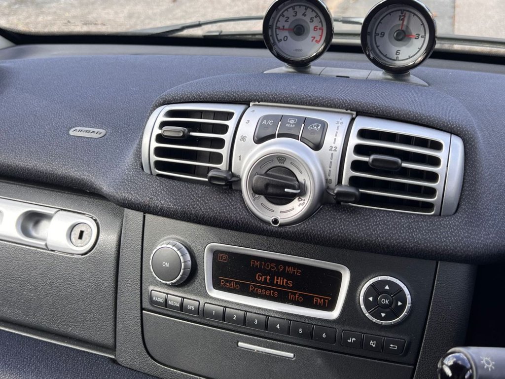 Used smart fortwo 2013 for sale - 76429563: Photo 13