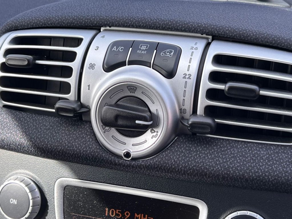 Used smart fortwo 2013 for sale - 76429563: Photo 14