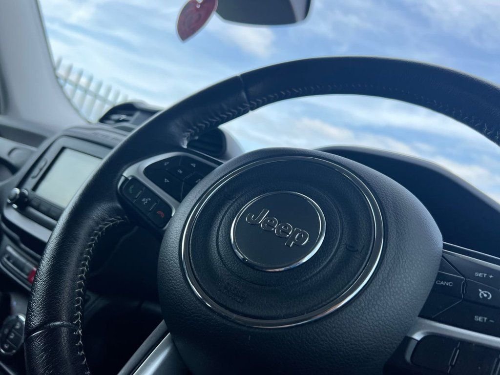 Used Jeep Renegade 2015 for sale - 77027264: Photo 24