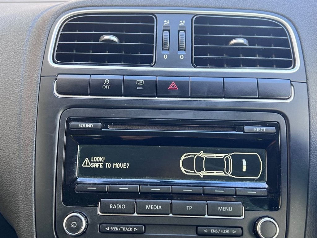 Used Volkswagen Polo 2013 for sale - 77315952: Photo 16