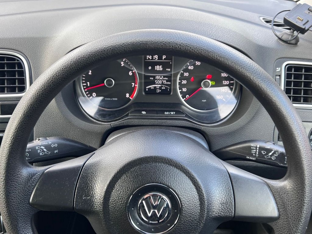 Used Volkswagen Polo 2013 for sale - 77315952: Photo 17