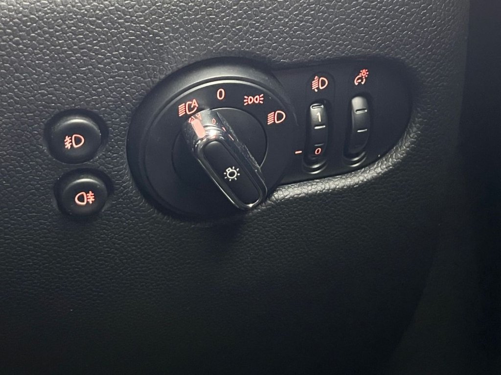 Used MINI Hatch 2018 for sale - 76546706: Photo 30