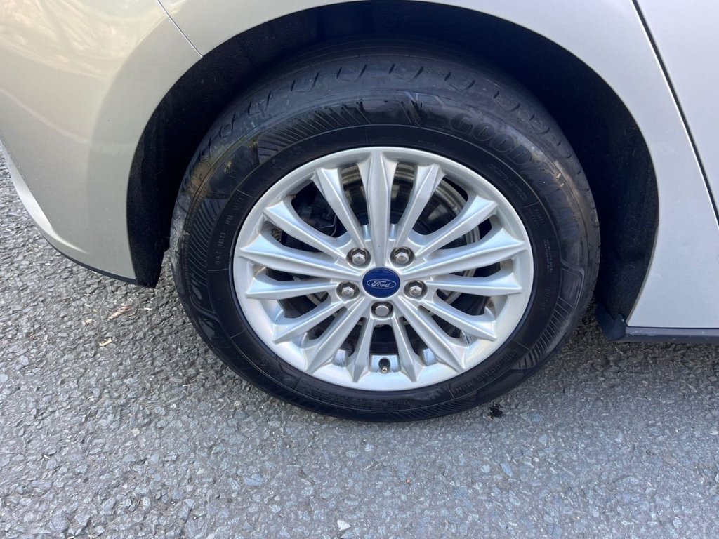 Used Ford Focus 2020 for sale - 77835250: Photo 17