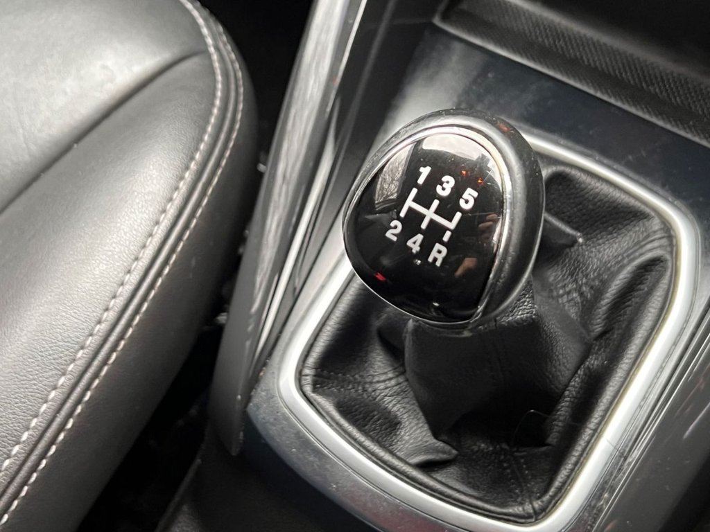 Used Ford Ecosport 2016 for sale - 76582175: Photo 17