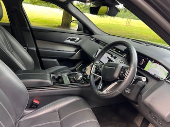 Used Land Rover Range Rover Velar 2021 for sale - 75242798: Photo