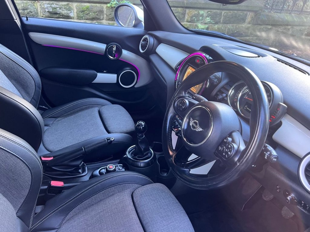 Used MINI Hatch 2015 for sale - 77355892: Photo 2