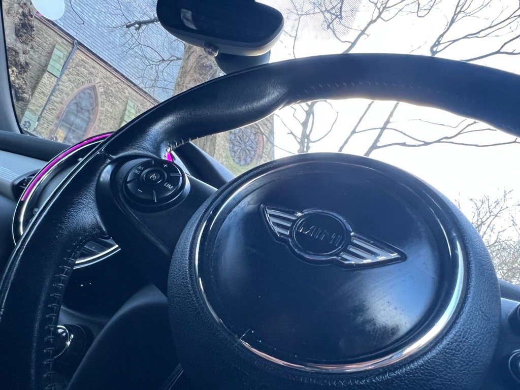 Used MINI Hatch 2015 for sale - 77355892: Photo 24