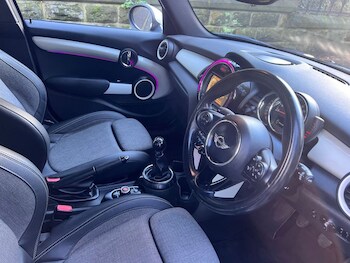 Used MINI Hatch 2015 for sale - 77355892: Photo