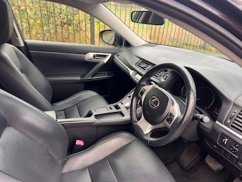 Used Lexus CT 2011 for sale - 76596014: Photo