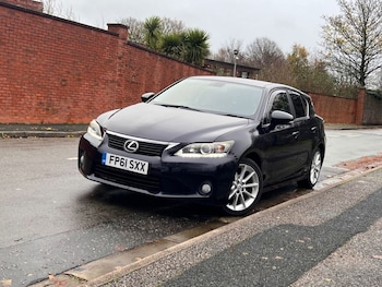 Used Lexus CT 2011 for sale - 76596014: Photo