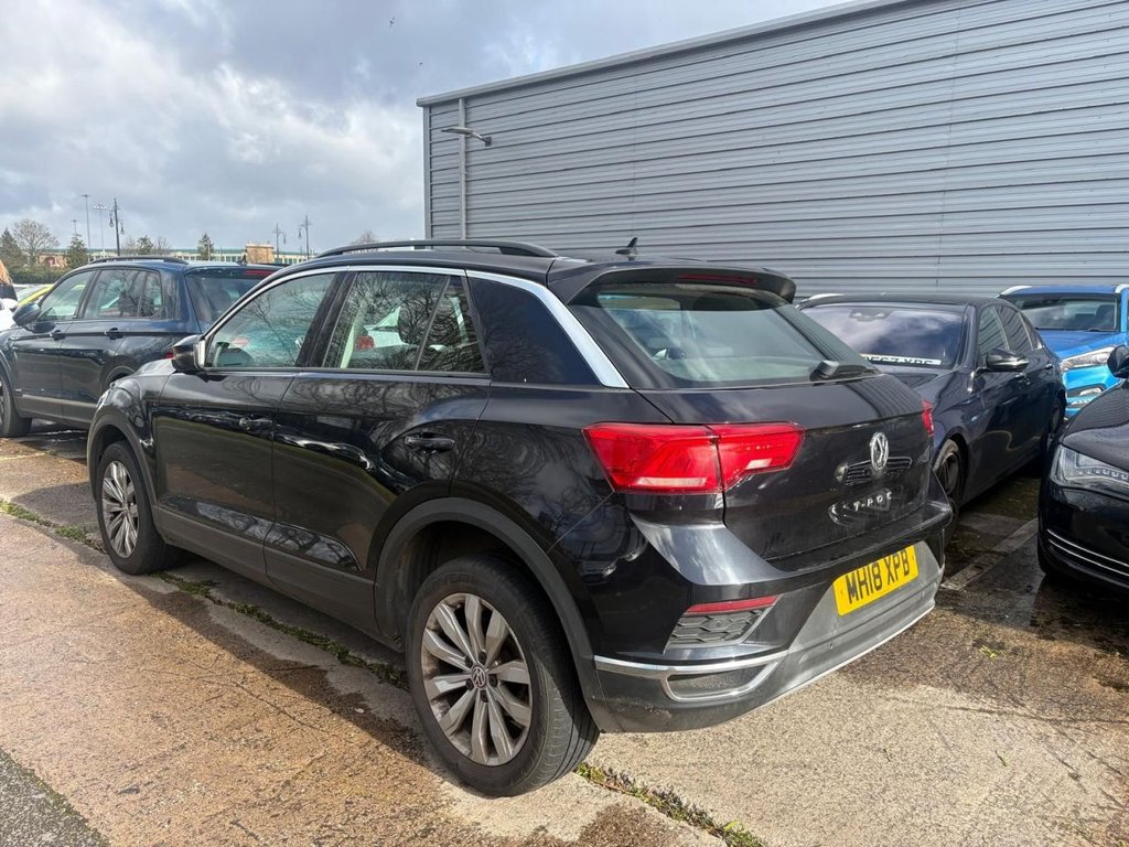 Used Volkswagen T-Roc 2018 for sale - 78068504: Photo 4
