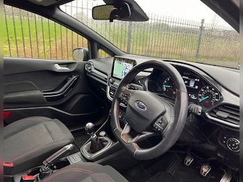 Used Ford Fiesta 2019 for sale - 76546709: Photo
