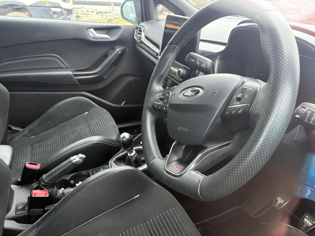 Used Ford Fiesta 2019 for sale - 77805956: Photo 2