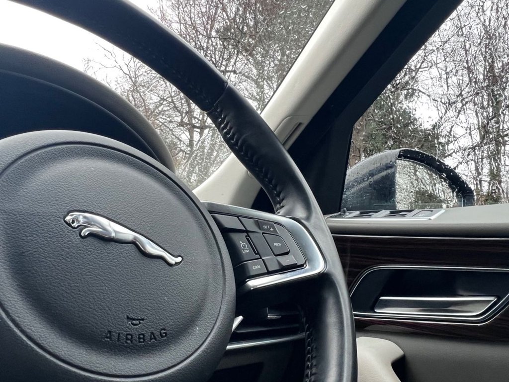 Used Jaguar F-Pace 2017 for sale - 77463713: Photo 38