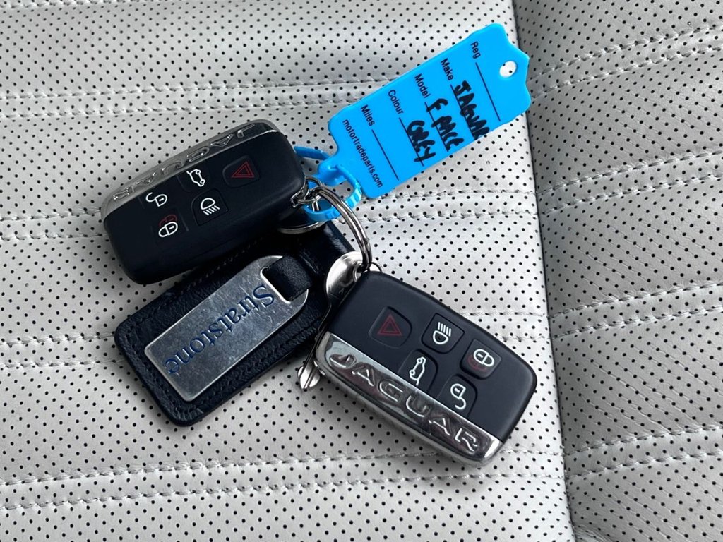 Used Jaguar F-Pace 2017 for sale - 77463713: Photo 39