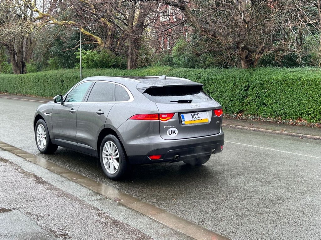 Used Jaguar F-Pace 2017 for sale - 77463713: Photo 9