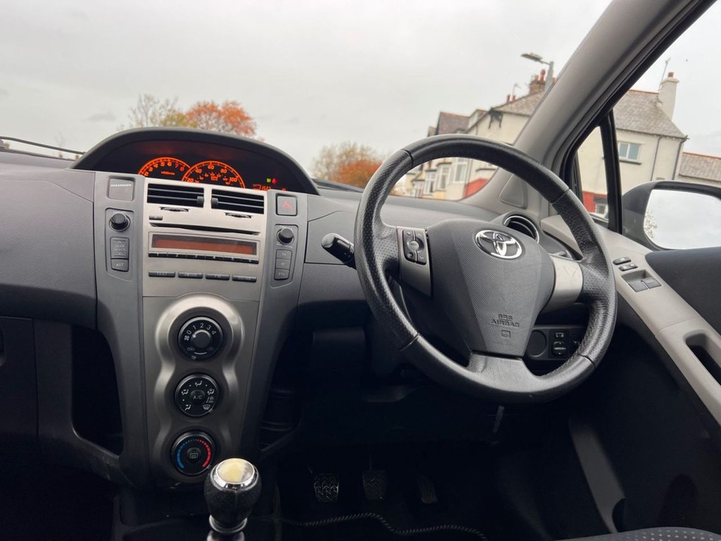 Used Toyota Yaris 2009 for sale - 76417413: Photo 20