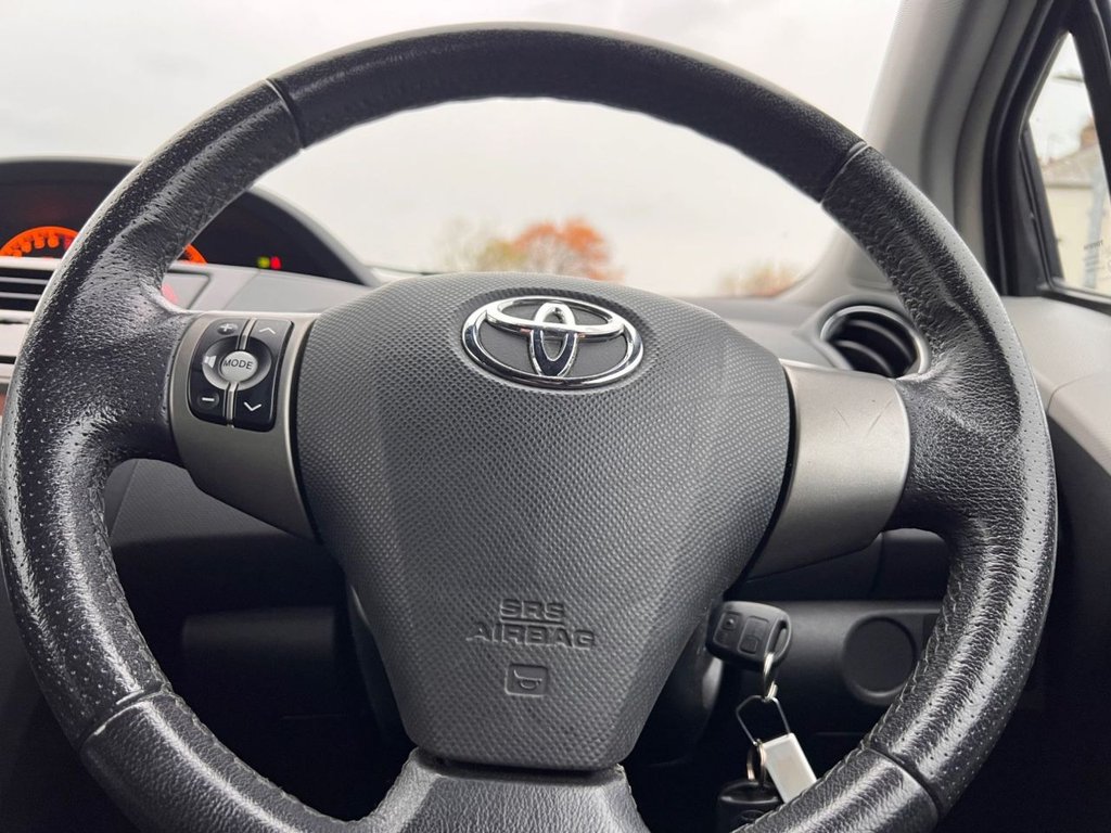 Used Toyota Yaris 2009 for sale - 76417413: Photo 21