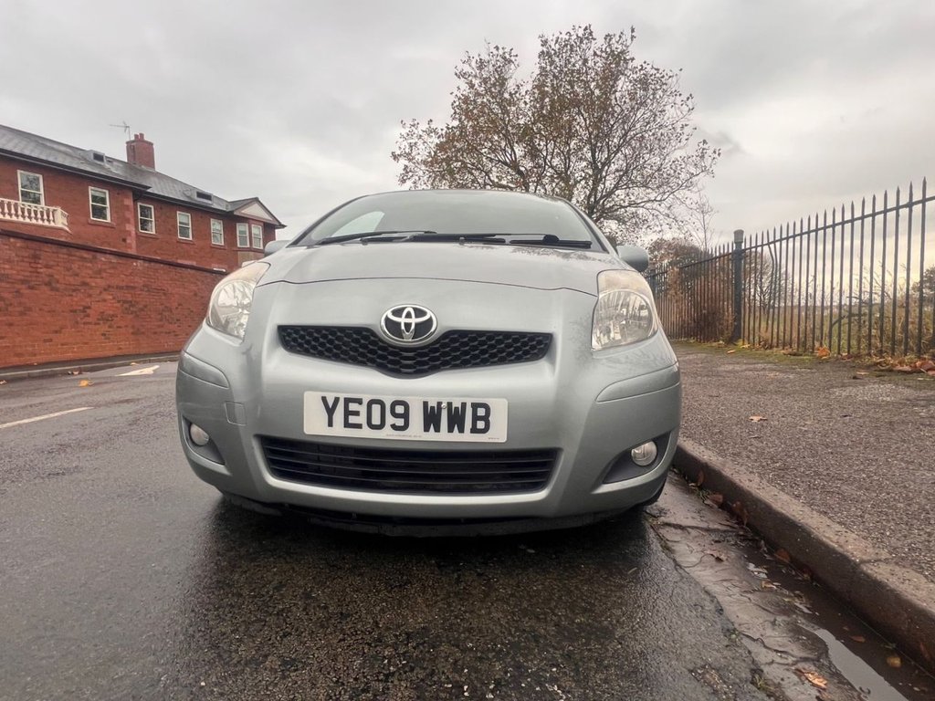 Used Toyota Yaris 2009 for sale - 76417413: Photo 9