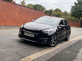 Used Kia XCeed 2020 for sale - 76081202: Photo 3