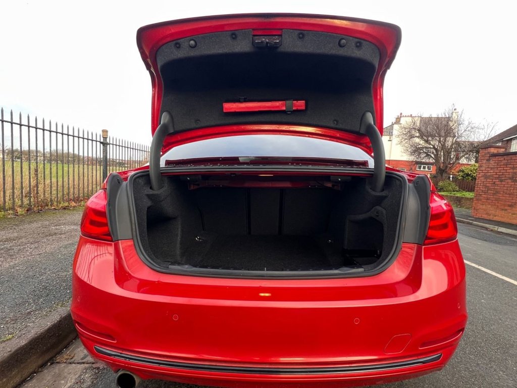 Used BMW 3 Series 2017 for sale - 76840822: Photo 14