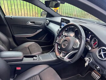 Used Mercedes-Benz GLA 2019 for sale - 77287586: Photo