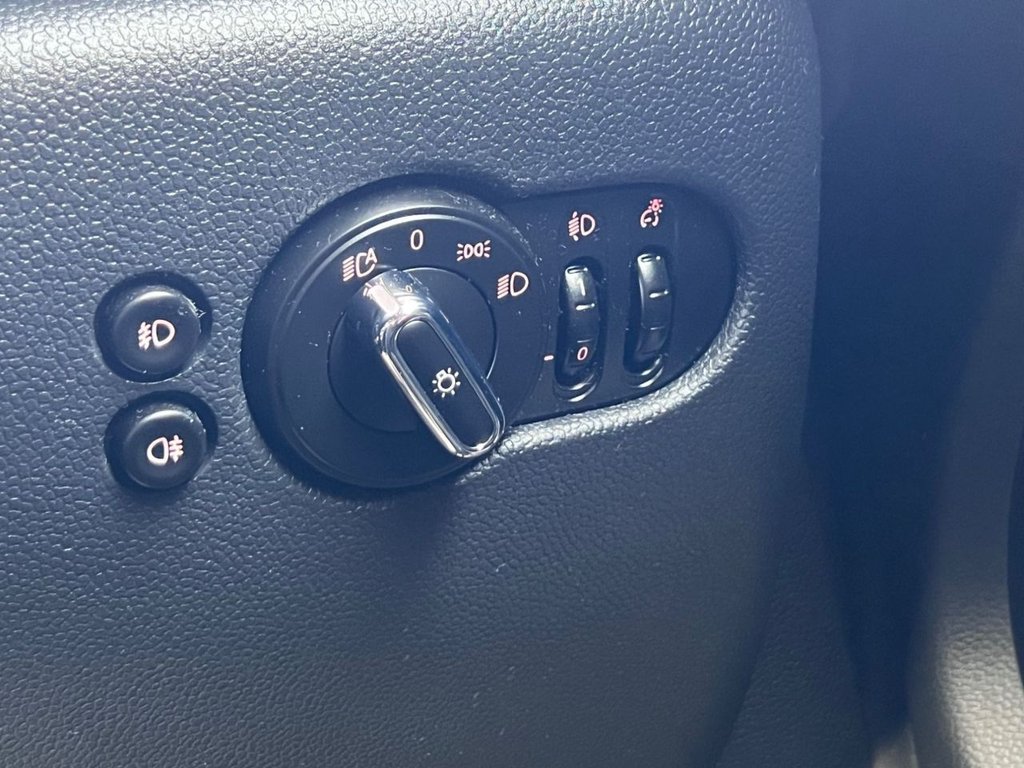 Used MINI Hatch 2019 for sale - 77594630: Photo 31