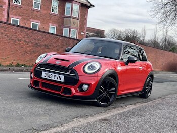 Used MINI Hatch 2019 for sale - 77594630: Photo