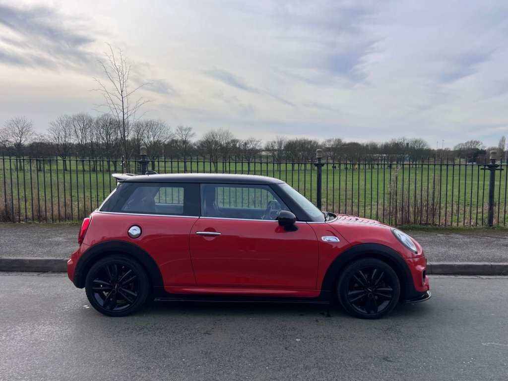 Used MINI Hatch 2019 for sale - 77594630: Photo 5