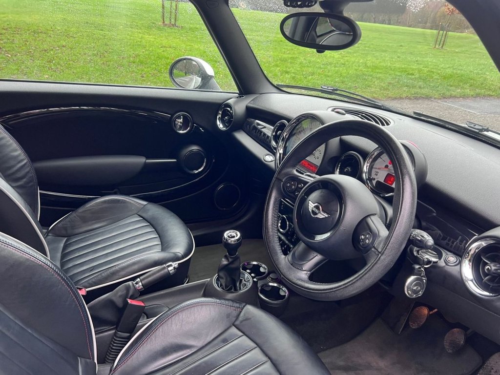 Used MINI Hatch 2012 for sale - 76973043: Photo 2